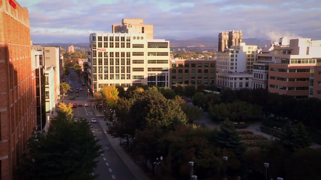 Vue aérienne du Jardin Jean-Paul-L'Allier dans la Ville de Québec