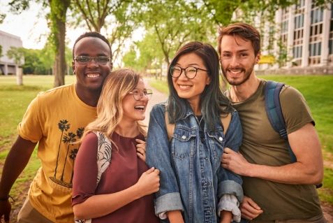 étudiants et étudiantes